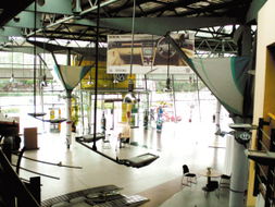 破產(chǎn)危機逼近跨品牌車商 國內貿易代理面臨行業(yè)洗牌