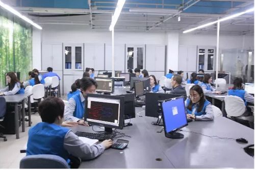 紅領魔幻工廠考察記 探秘互聯(lián)網(wǎng)時代制造業(yè)轉型的智能密碼